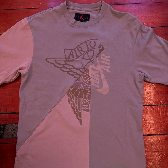 Travis Scott Cactus Jack x Jordan T-shirt Khaki/Desert small - Picture 2 of 5